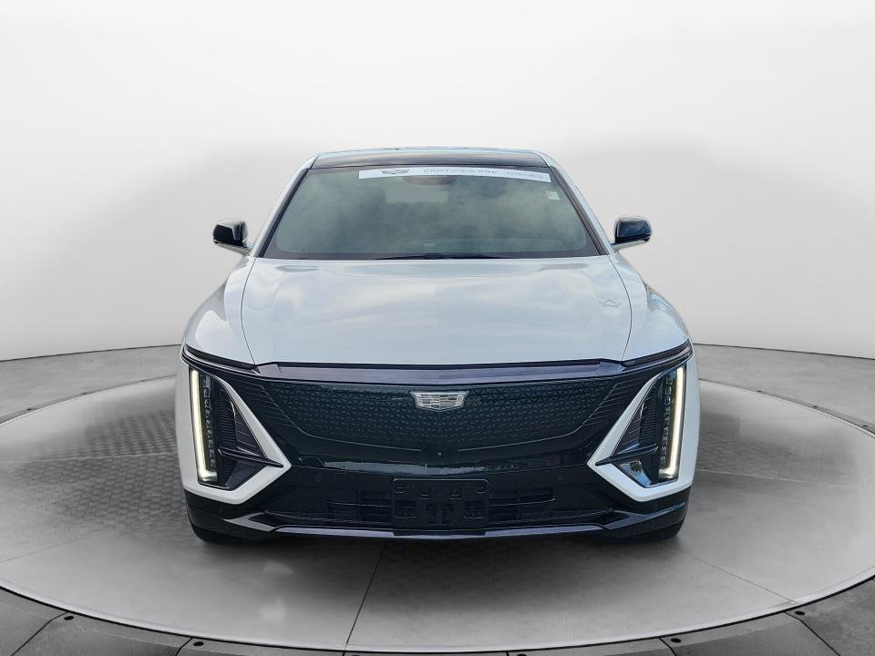 Certified 2024 Cadillac Lyriq Sport AWD/4WD image 2
