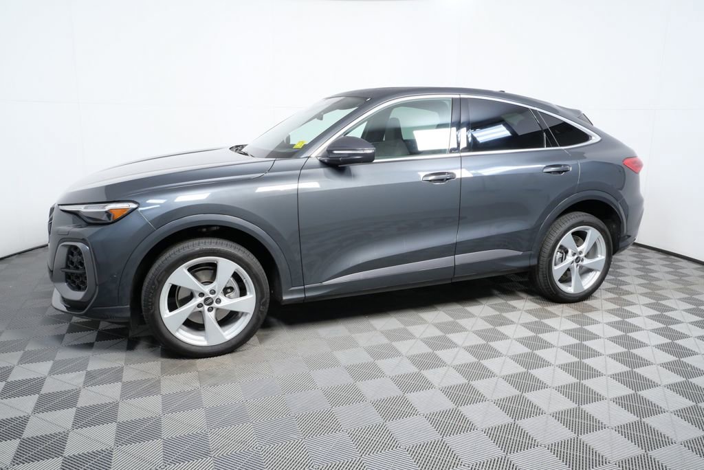 Used 2025 Audi Q5 Premium Plus w/ Premium Plus image 22