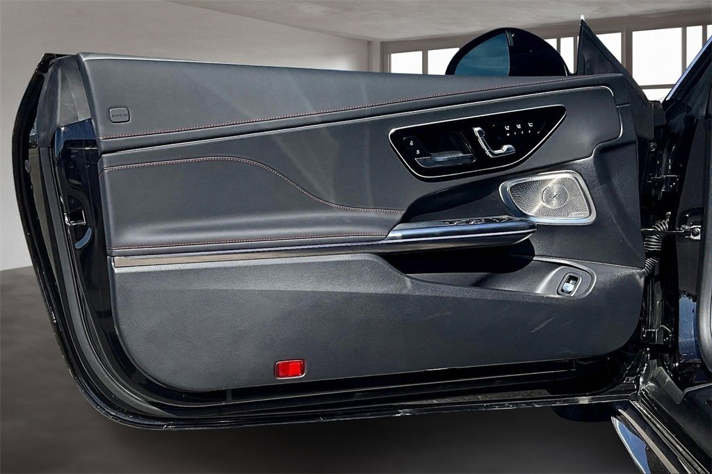 Used 2025 Mercedes-Benz CLE 53 AMG 4MATIC Cabriolet image 18