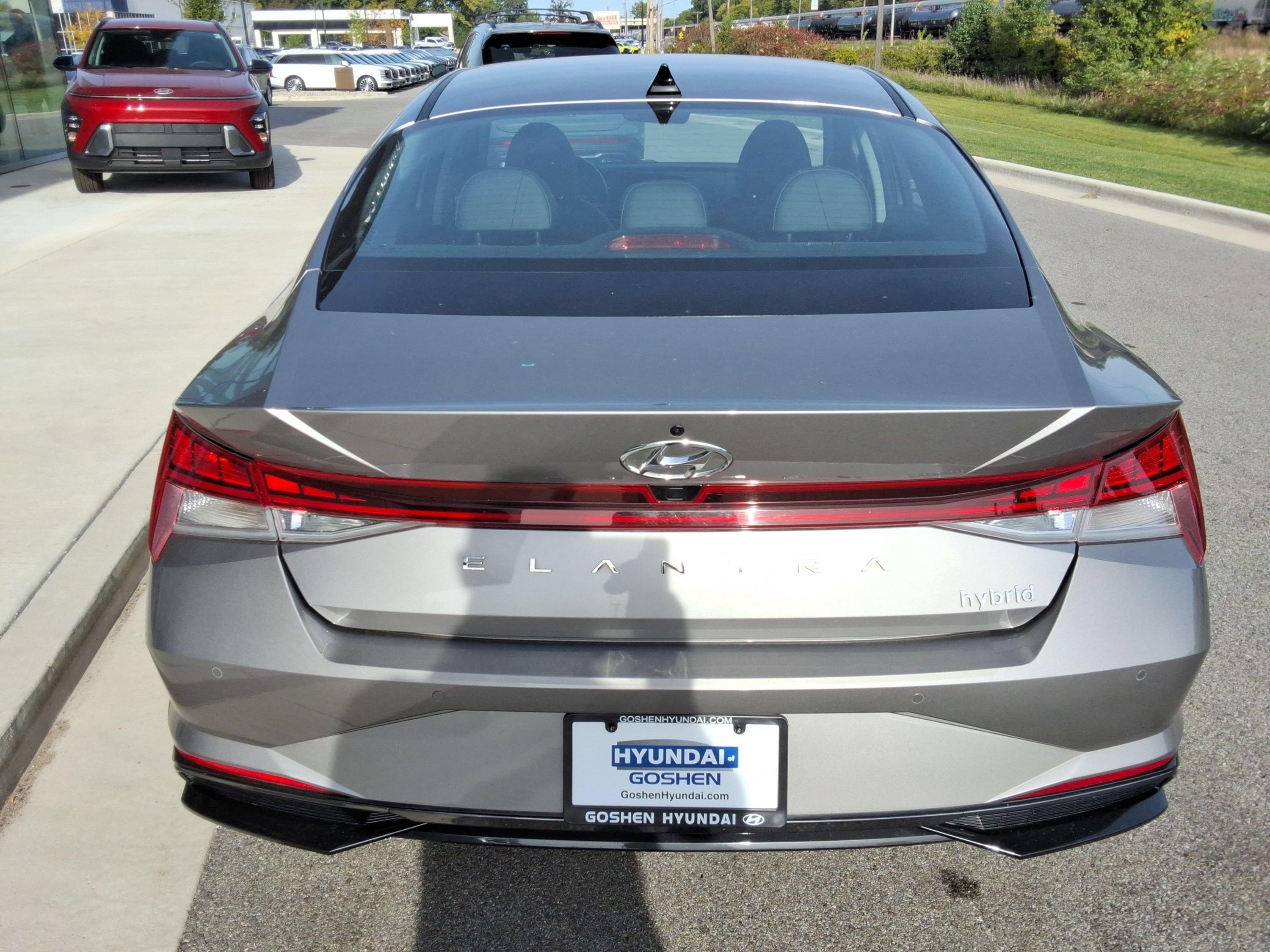 Used 2023 Hyundai Elantra Limited FWD image 12