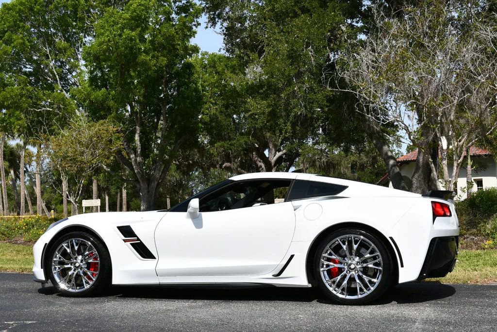 Used 2017 Chevrolet Corvette Grand Sport RWD image 4