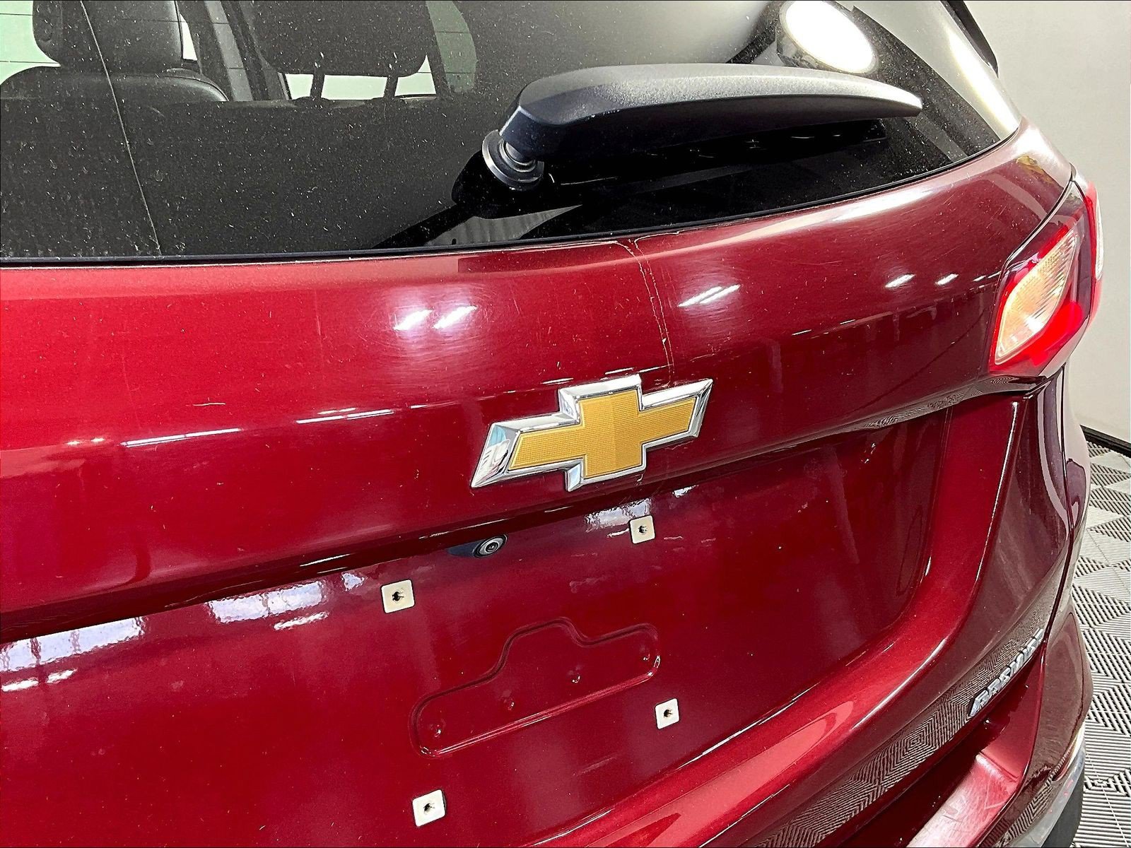Used 2019 Chevrolet Equinox Premier FWD image 23