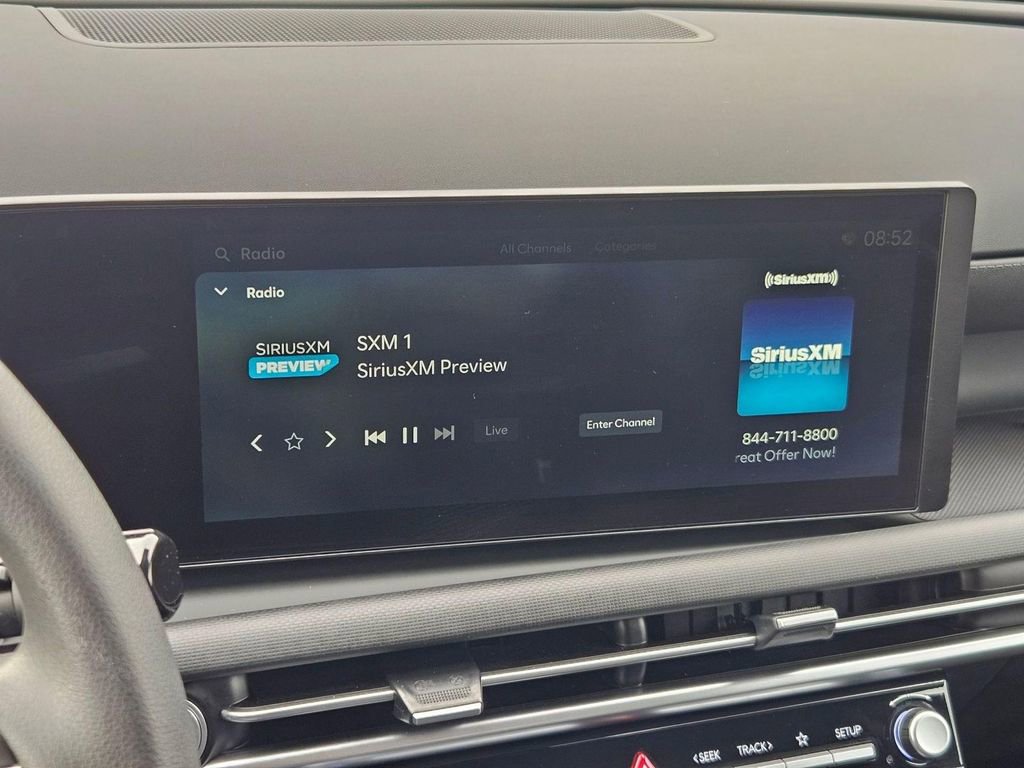 Certified 2025 Hyundai Santa Cruz SEL image 17