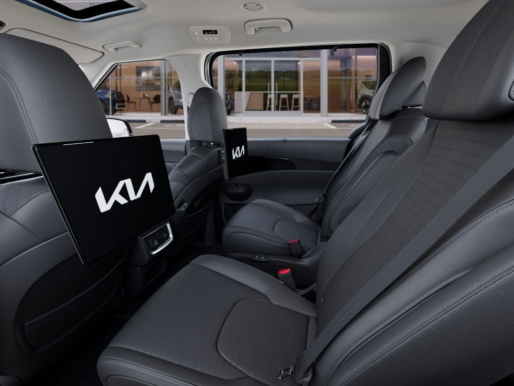 New 2025 Kia Carnival SX Prestige FWD image 18