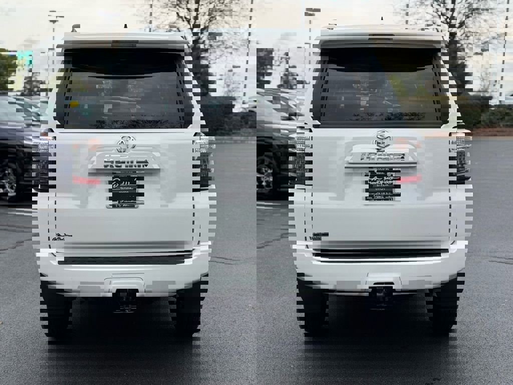 Certified 2024 Toyota 4Runner SR5 Premium image 11