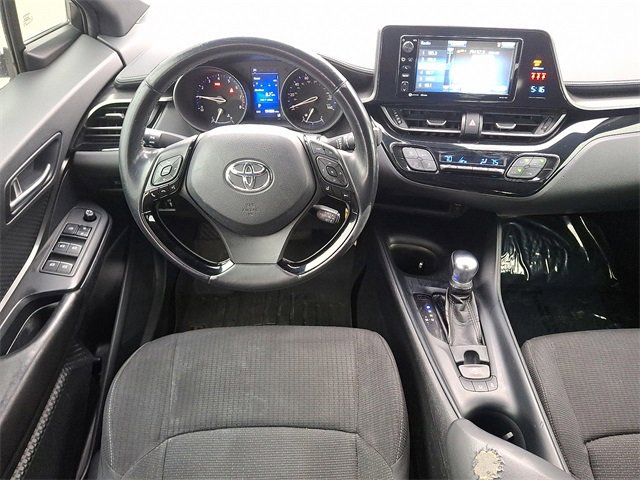 Used 2018 Toyota C-HR XLE image 11