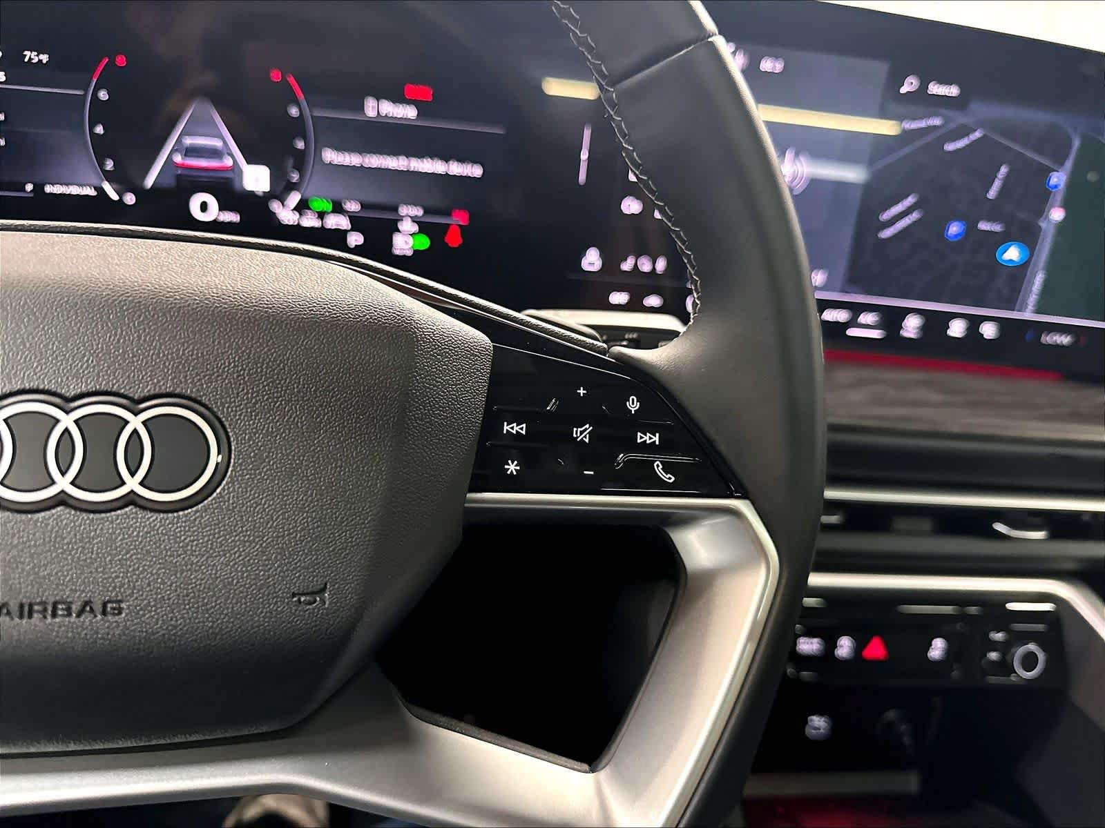 Certified 2025 Audi Q5 Premium AWD/4WD image 21