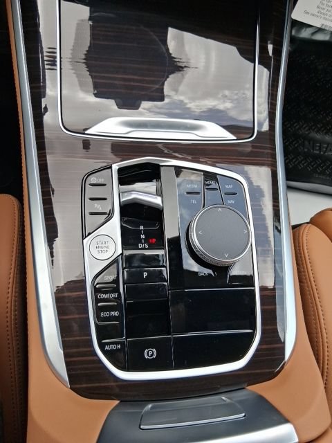 New 2026 BMW X5 sDrive40i w/ M Sport Package RWD image 12