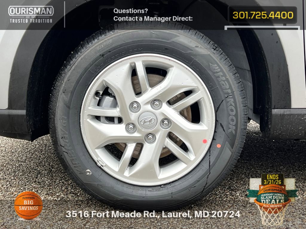 New 2026 Hyundai Venue SE image 5