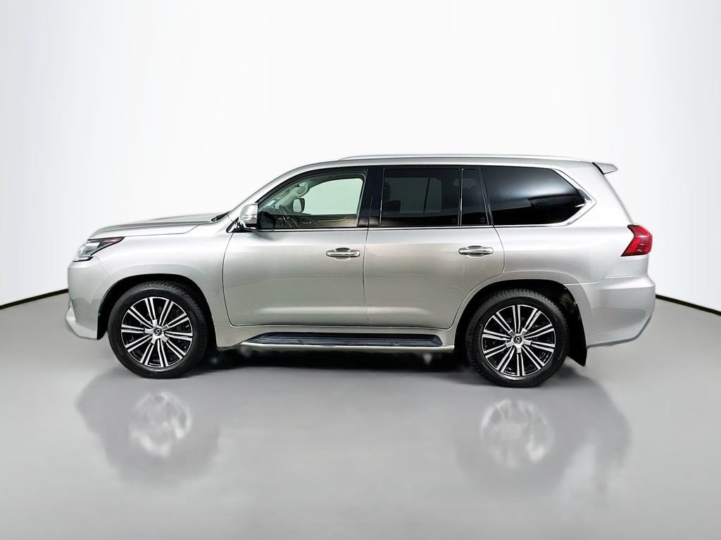 Used 2018 Lexus LX 570 4WD w/ Luxury Package image 9