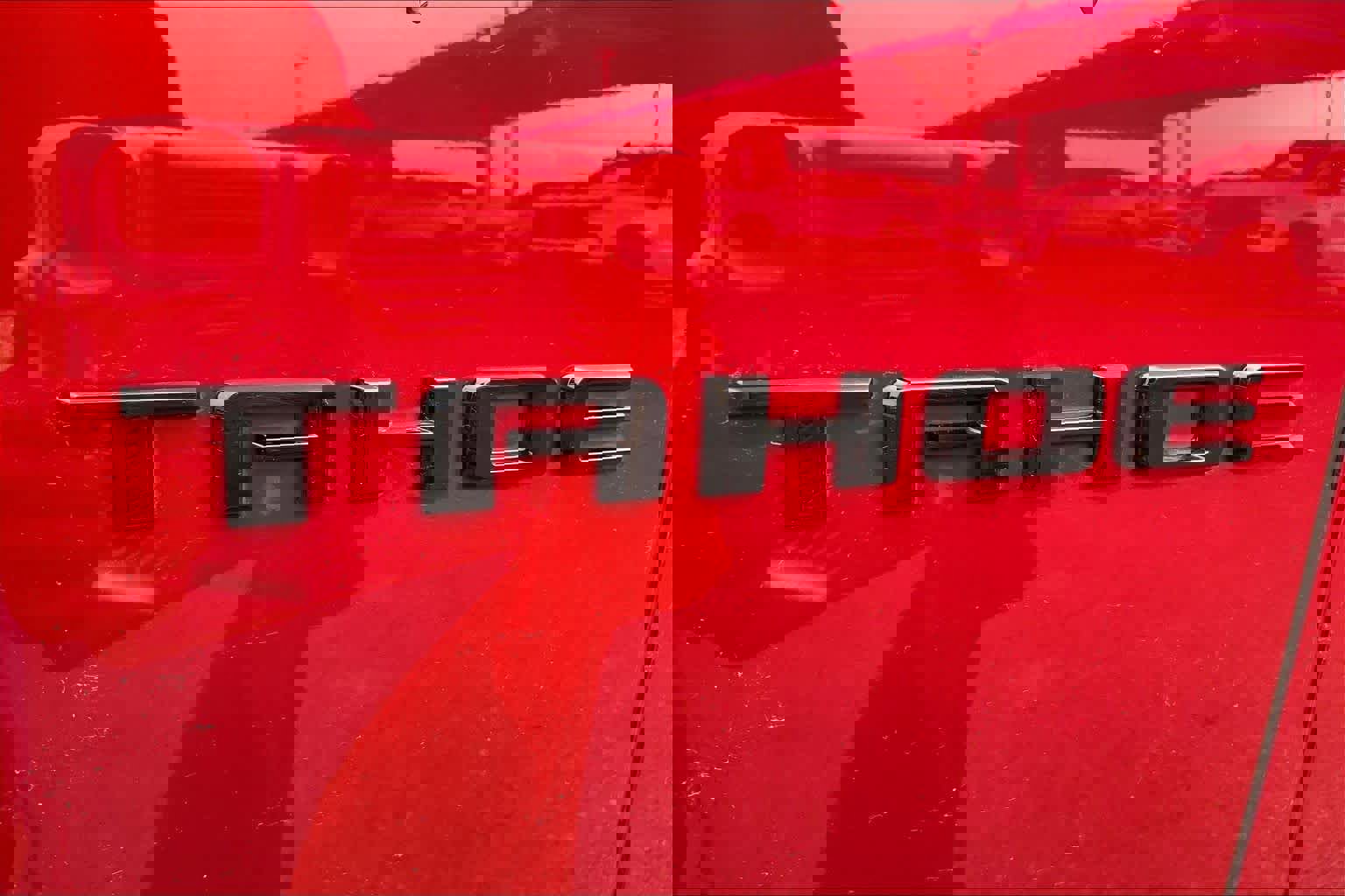 Certified 2024 Chevrolet Tahoe Z71 w/ Luxury Package AWD/4WD image 10