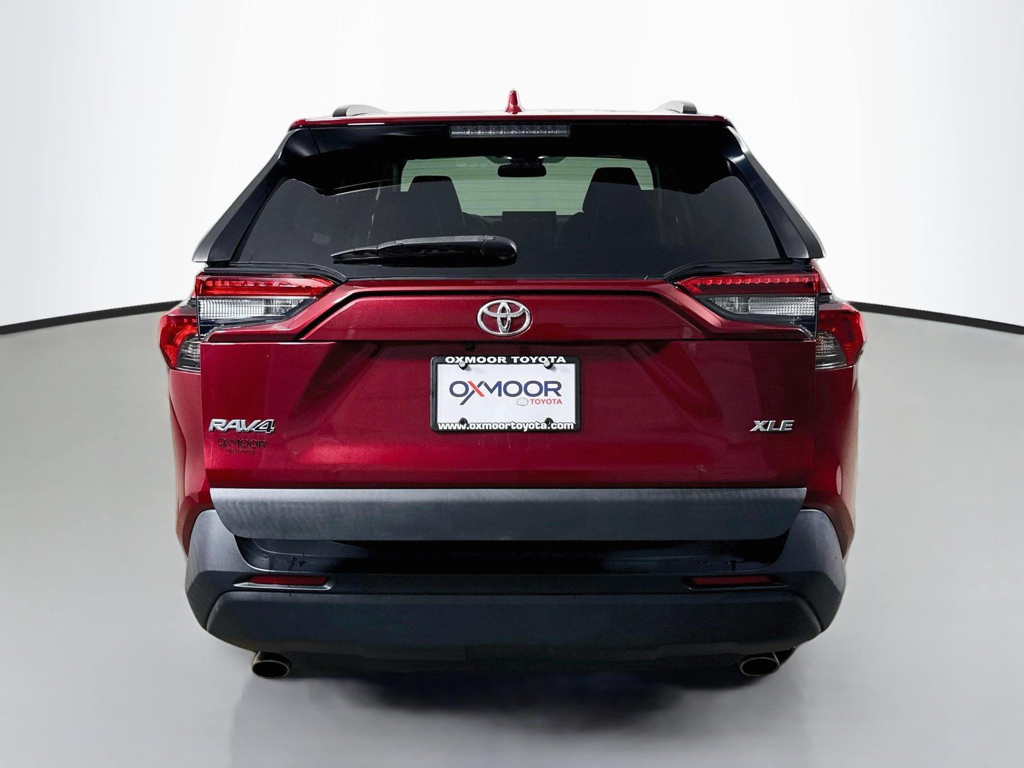 Certified 2022 Toyota RAV4 XLE Premium FWD image 6
