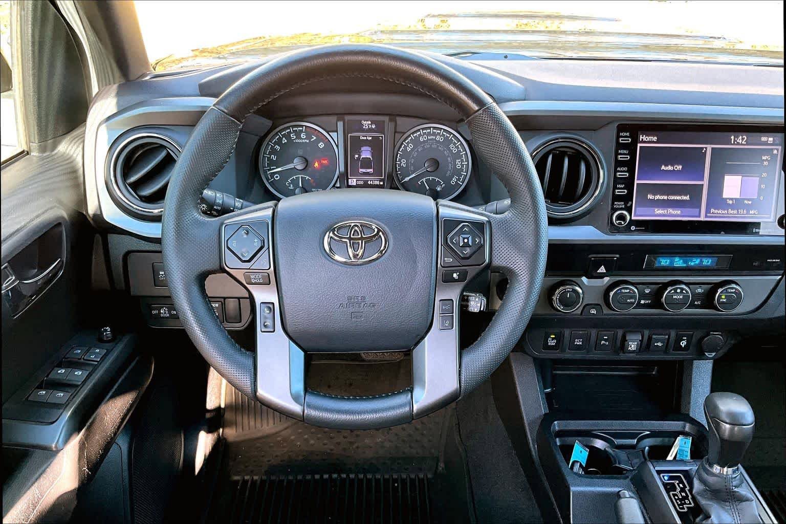 Used 2023 Toyota Tacoma TRD Sport w/ Advanced Technology Package AWD/4WD image 6