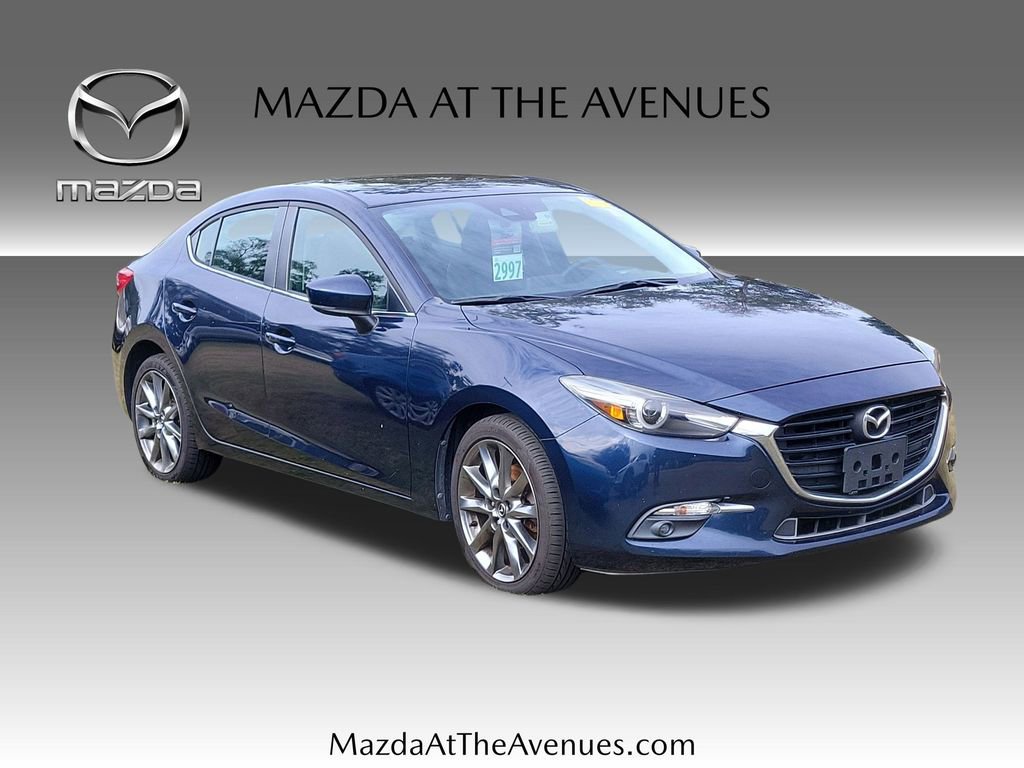Used 2018 MAZDA MAZDA3 Grand Touring image 3