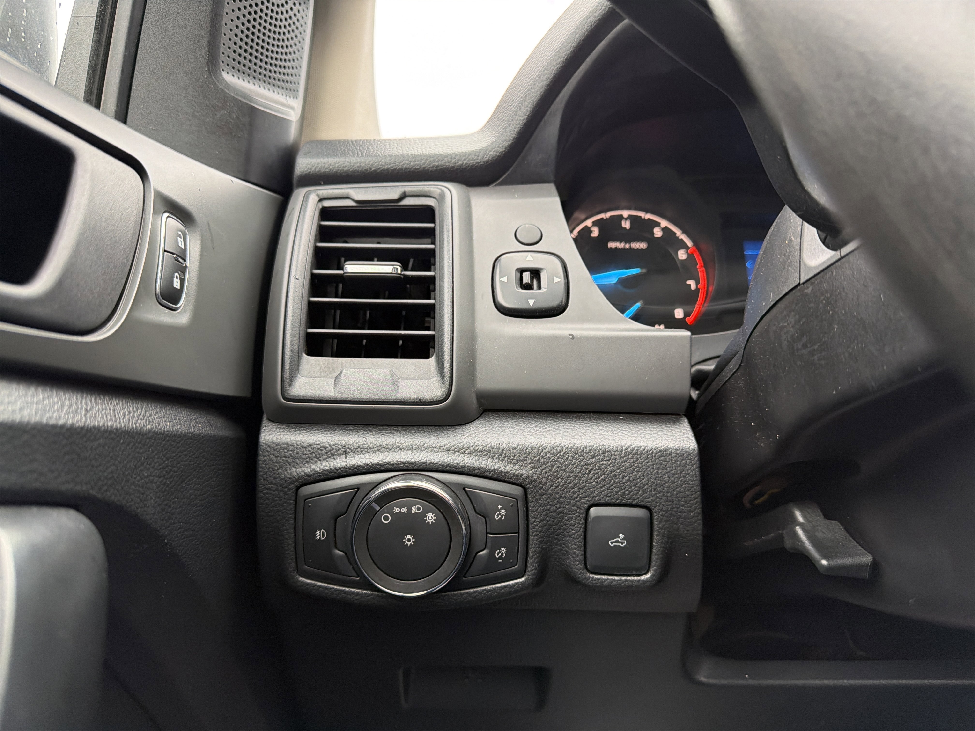 Used 2021 Ford Ranger XL w/ Equipment Group 101A High image 22