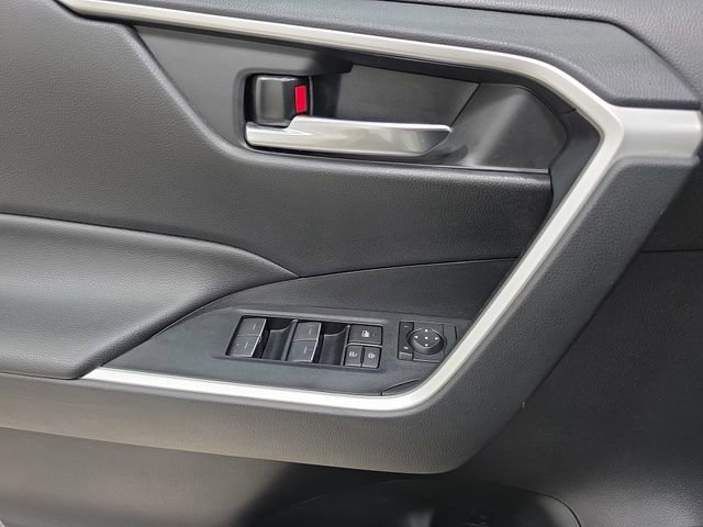 Certified 2023 Toyota RAV4 XLE AWD/4WD image 25