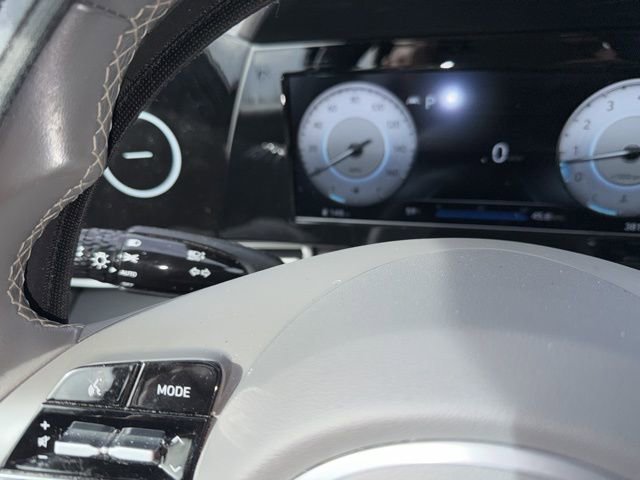 Used 2022 Hyundai Elantra SEL w/ Convenience Package image 37