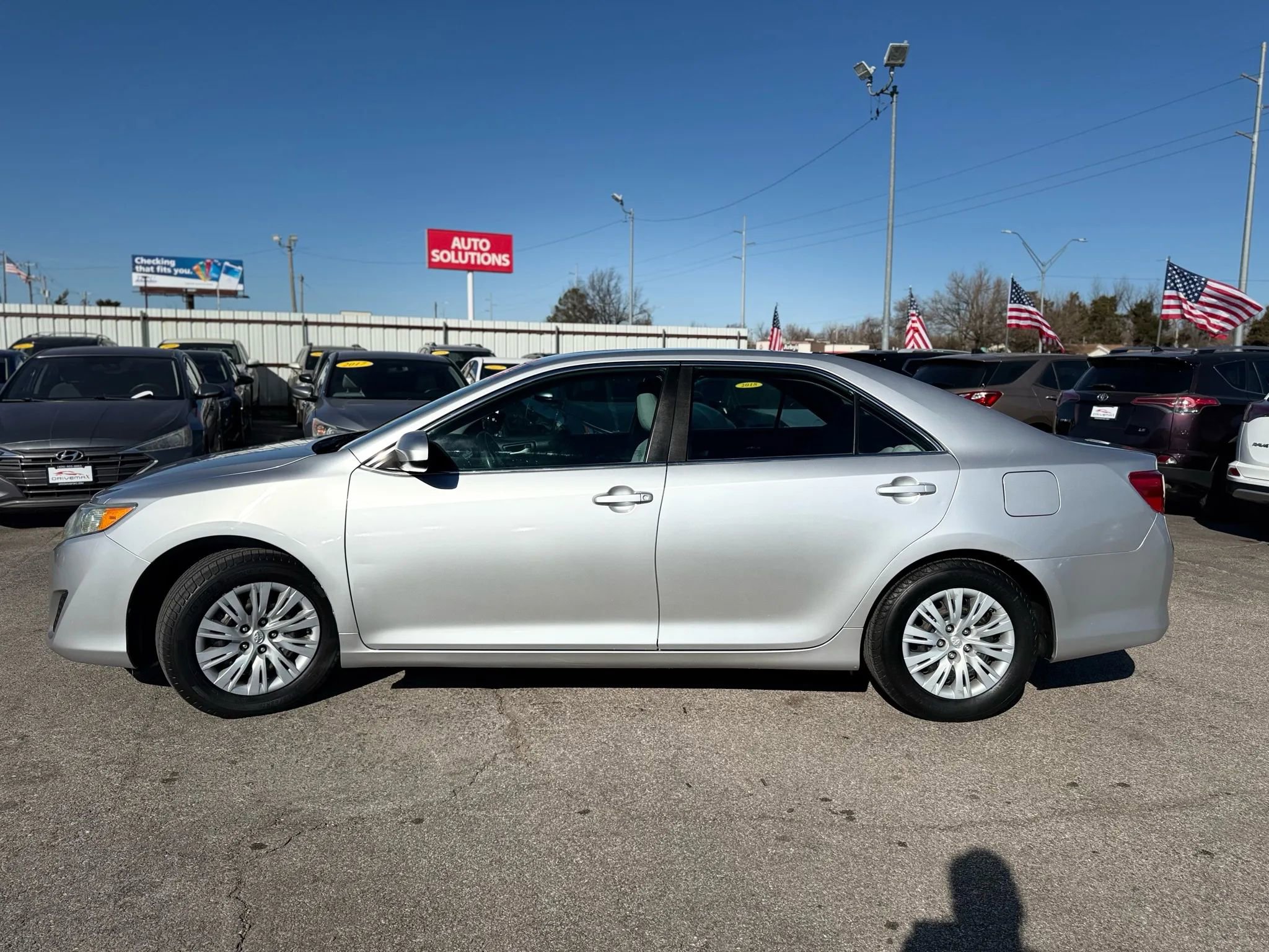 Used 2012 Toyota Camry L FWD image 6