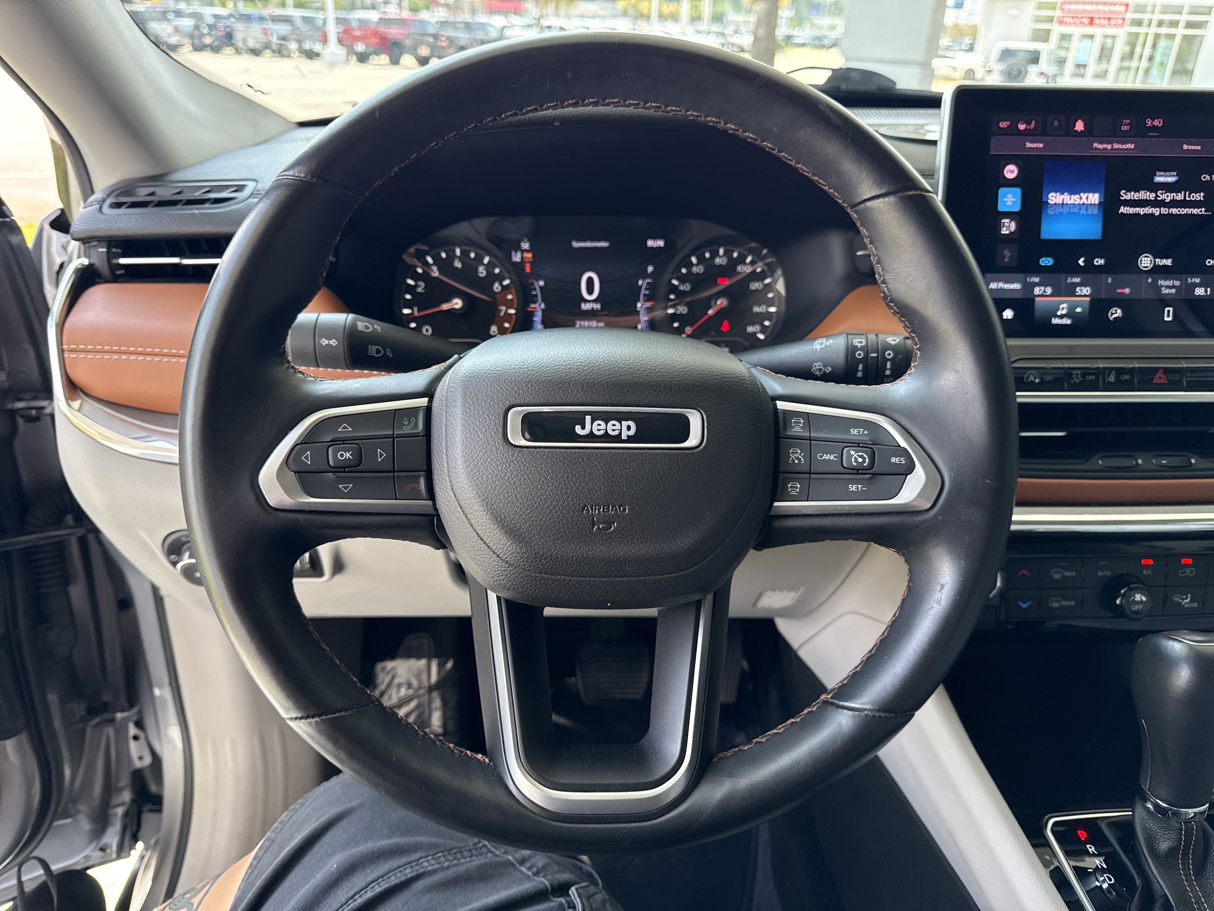 Used 2022 Jeep Compass Limited AWD/4WD image 17