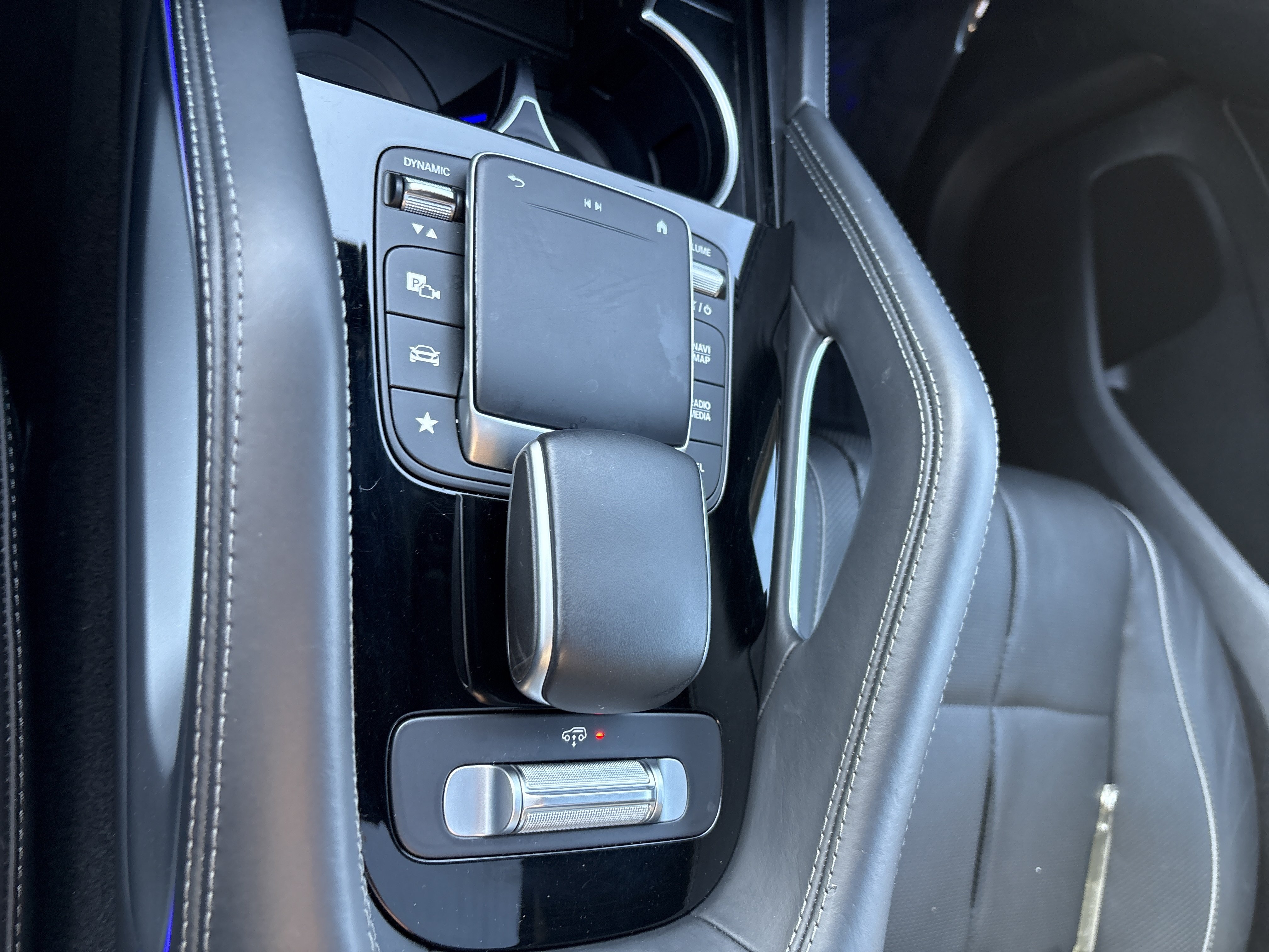 Used 2022 Mercedes-Benz GLS 450 4MATIC image 33
