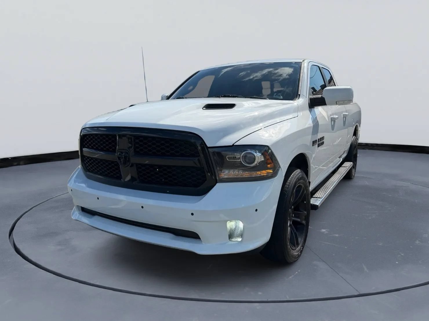 Used 2017 RAM 1500 Sport w/ Convenience Group AWD/4WD image 1