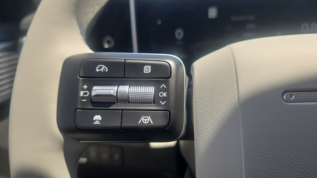 New 2026 Hyundai Santa Fe Limited AWD/4WD image 23