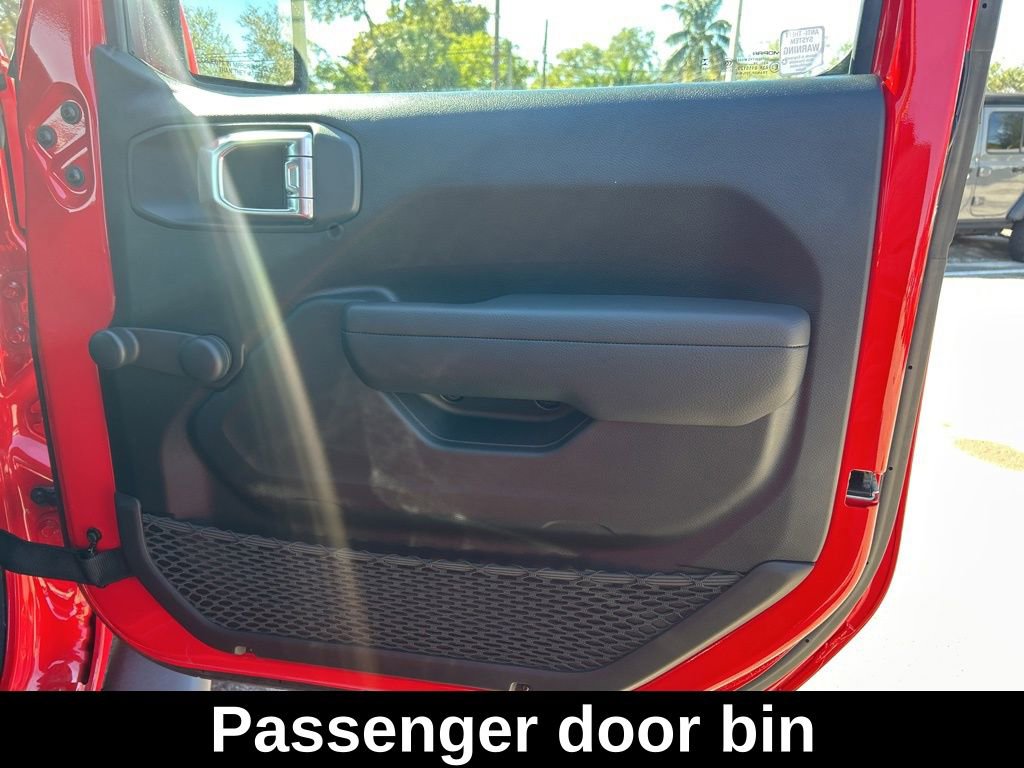 Certified 2024 Jeep Gladiator Sport image 27