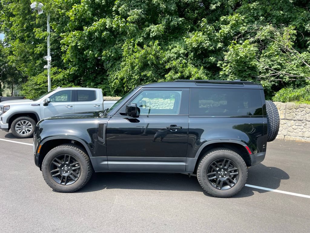 Used 2023 Land Rover Defender 90 S AWD/4WD image 3