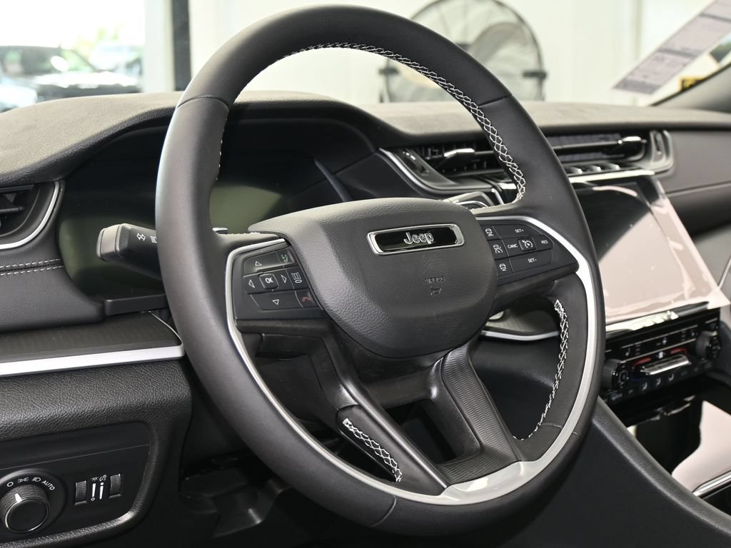 New 2026 Jeep Grand Cherokee Laredo X RWD image 14