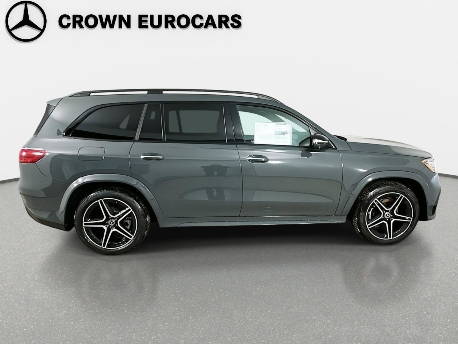 Used 2026 Mercedes-Benz GLS 450 4MATIC image 4