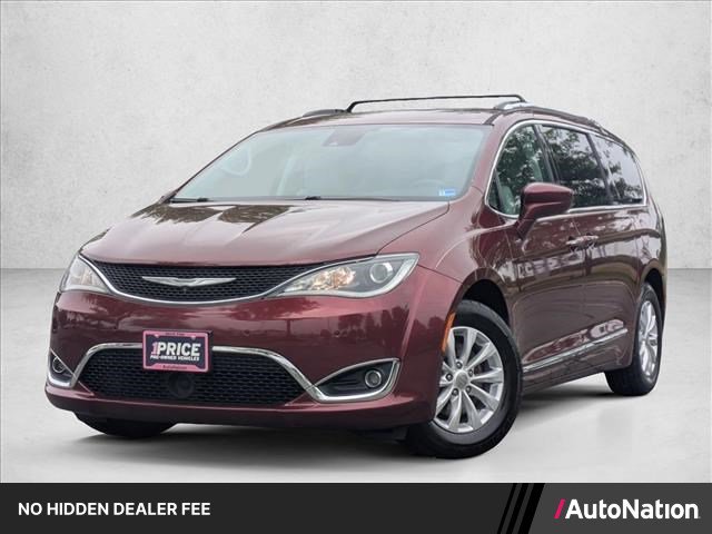 Used 2018 Chrysler Pacifica Touring-L w/ Advanced Safetytec Group FWD video 1