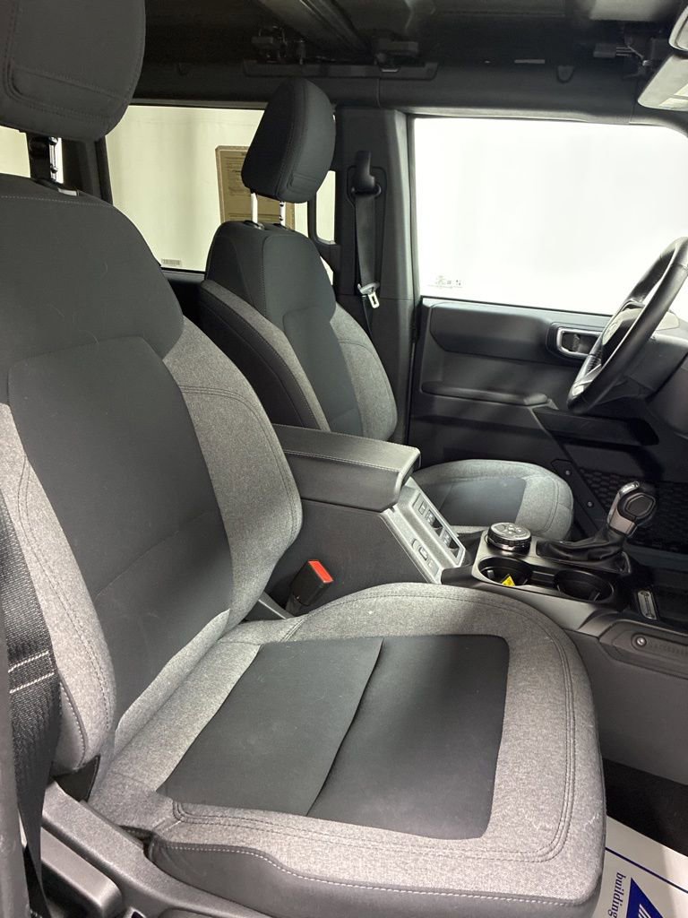 Used 2025 Ford Bronco Big Bend image 29