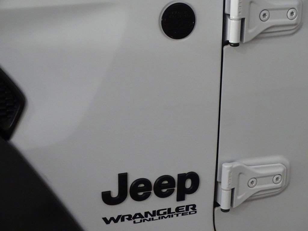 Used 2021 Jeep Wrangler Unlimited Sport image 37