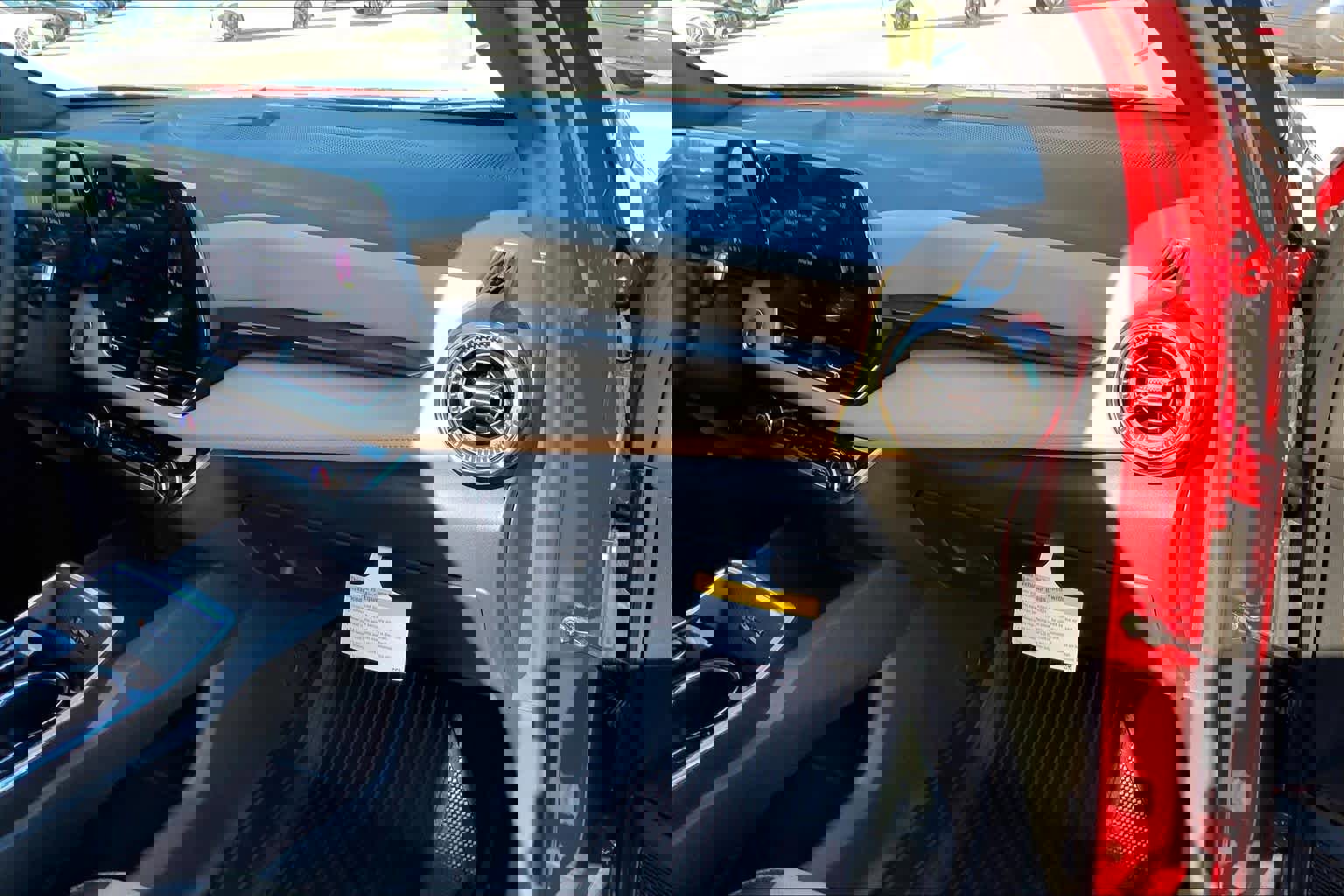 Used 2026 Chevrolet Equinox ACTIV w/ LPO, Floor Liner Package image 19