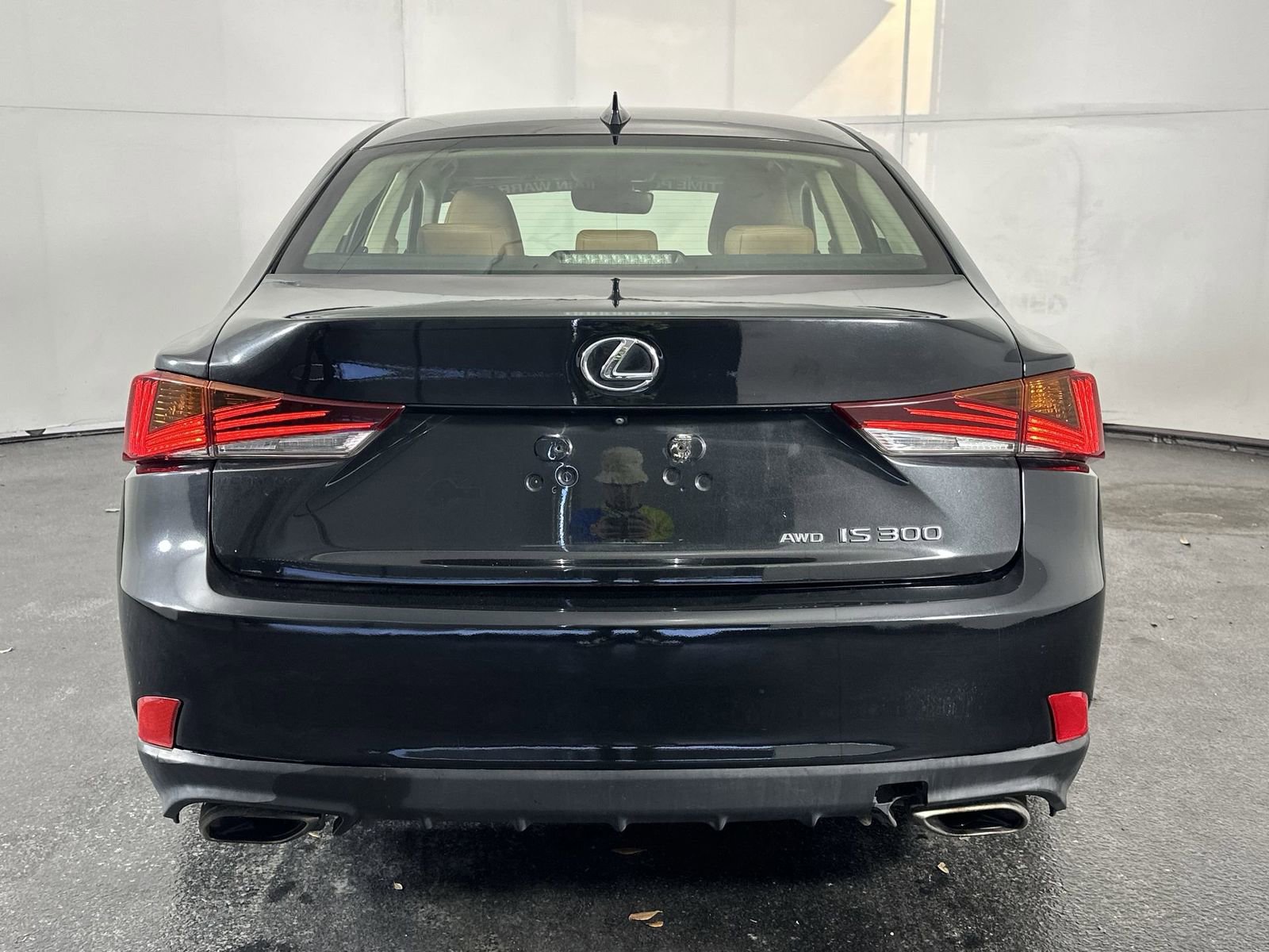 Used 2018 Lexus IS 300 AWD w/ Comfort Package image 7