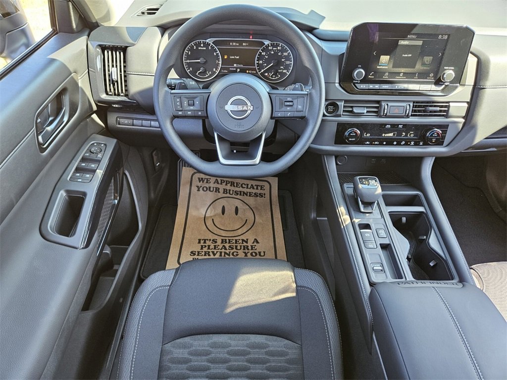 New 2025 Nissan Pathfinder S w/ Cargo Package image 6