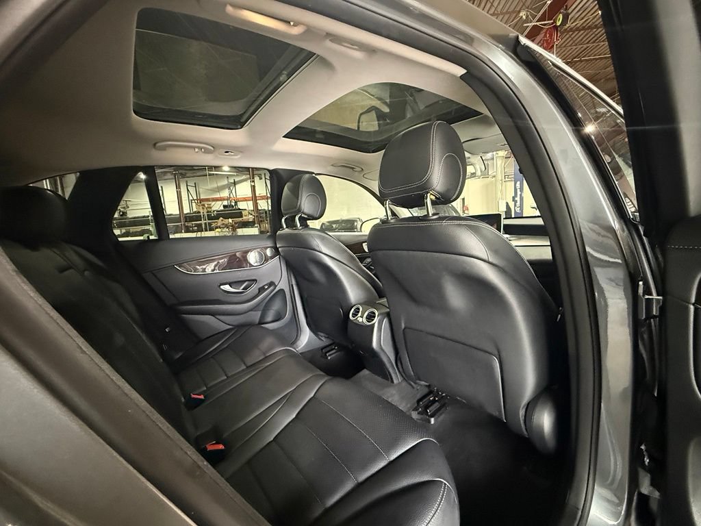 Used 2016 Mercedes-Benz GLC 300 4MATIC image 14