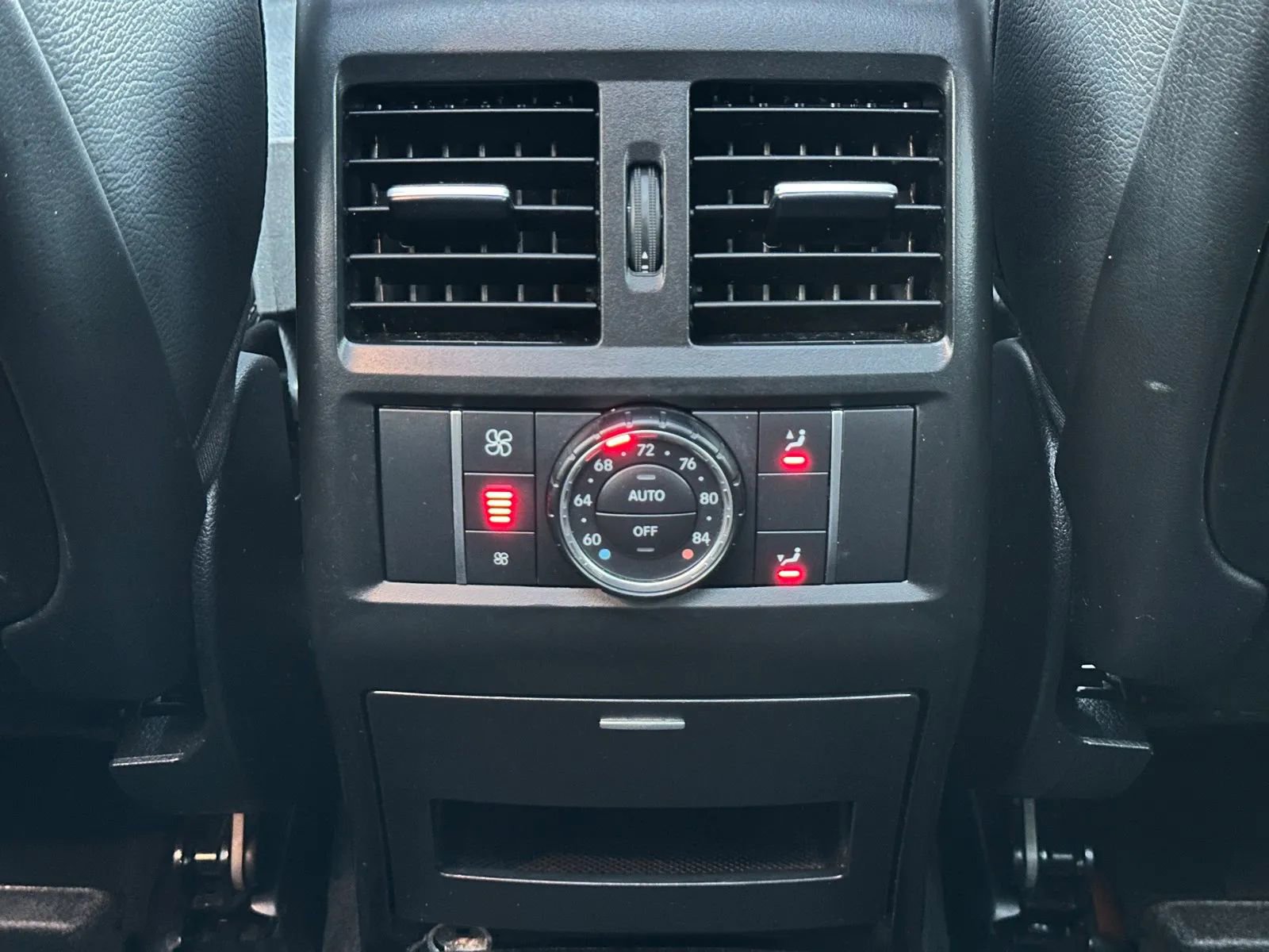 Used 2019 Mercedes-Benz GLS 550 4MATIC w/ Driver Assistance Package image 22