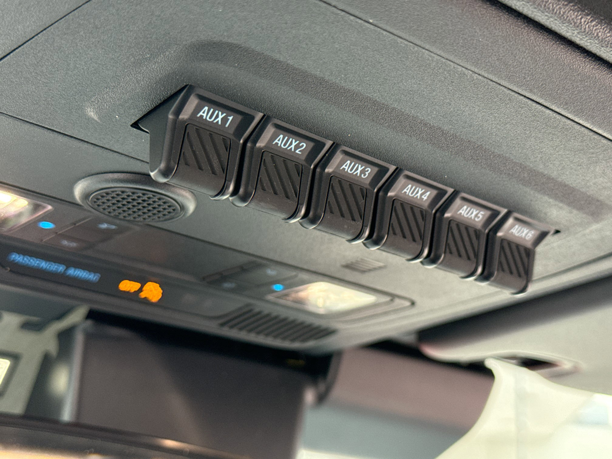 New 2025 Ford Bronco Badlands image 10