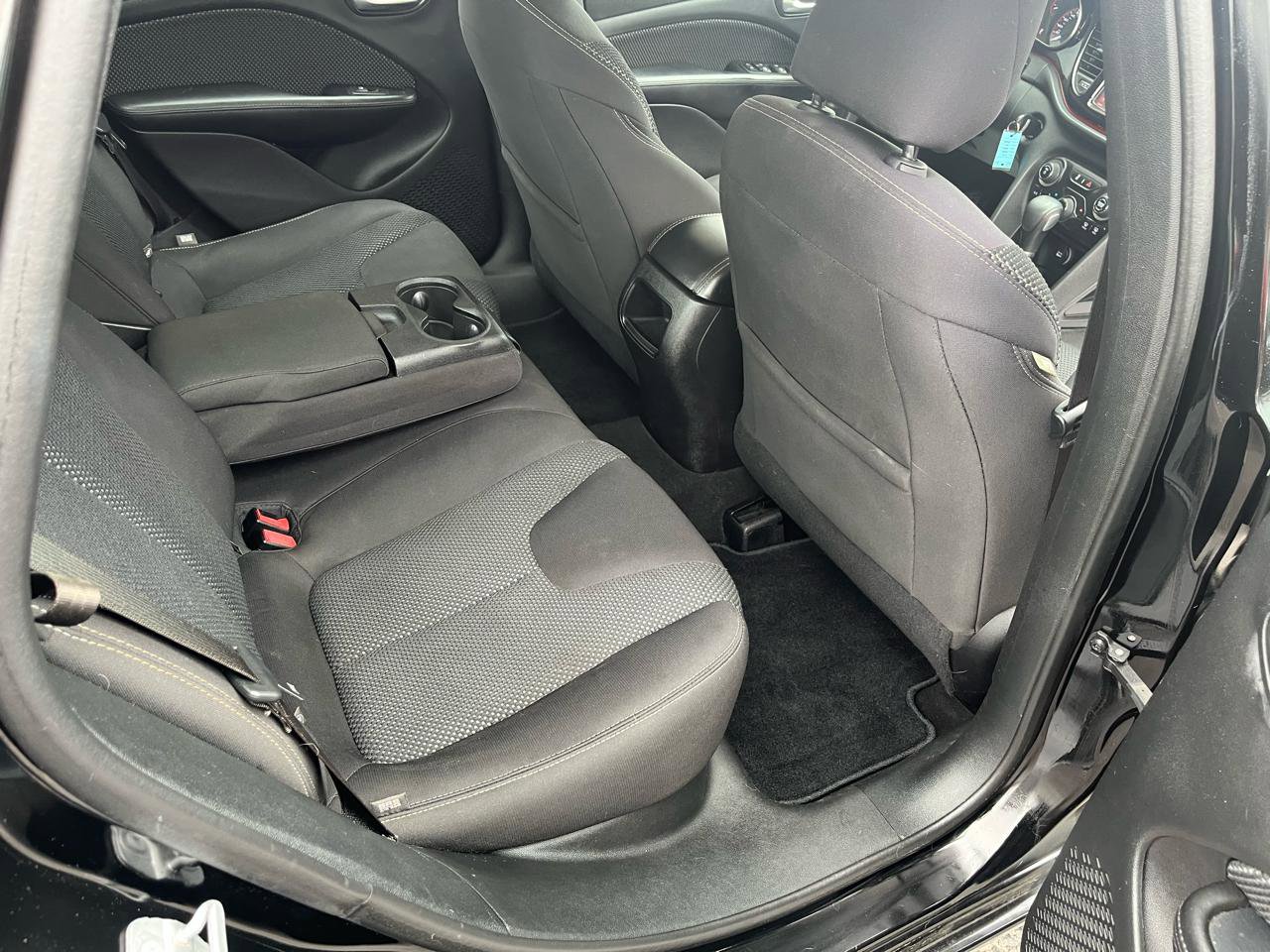 Used 2014 Dodge Dart SXT image 30