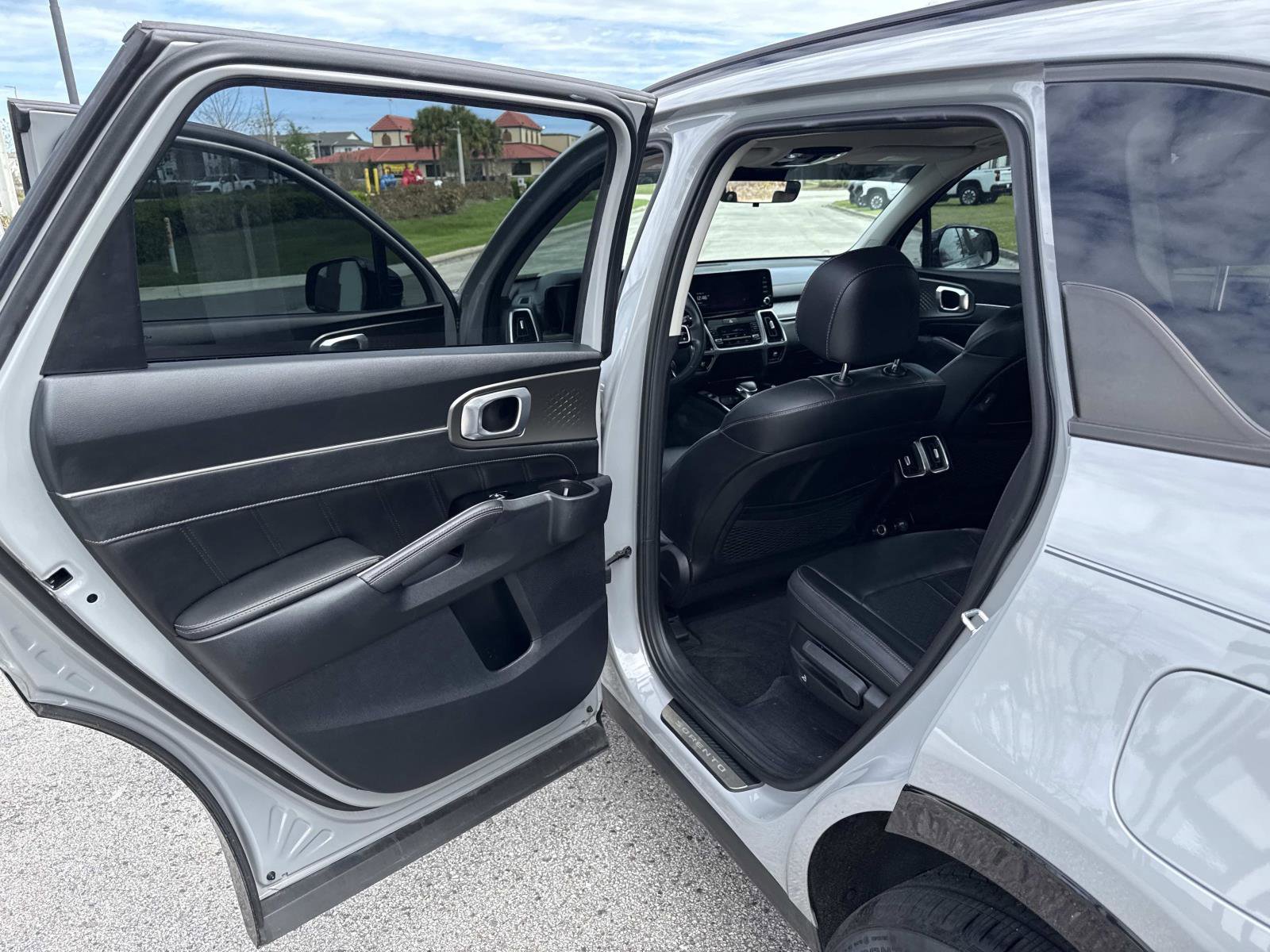 Used 2022 Kia Sorento SX AWD/4WD image 13