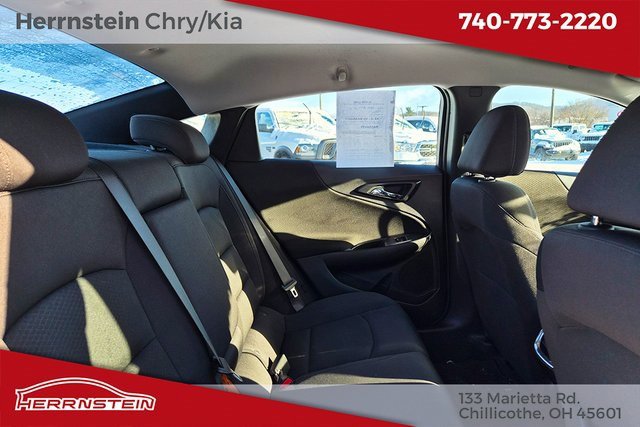 Used 2024 Chevrolet Malibu LT image 25