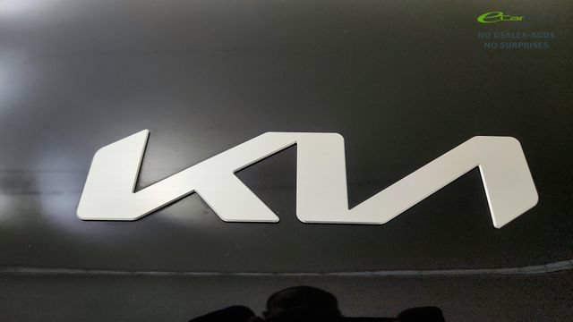 Used 2024 Kia EV9 GT-Line AWD/4WD image 32