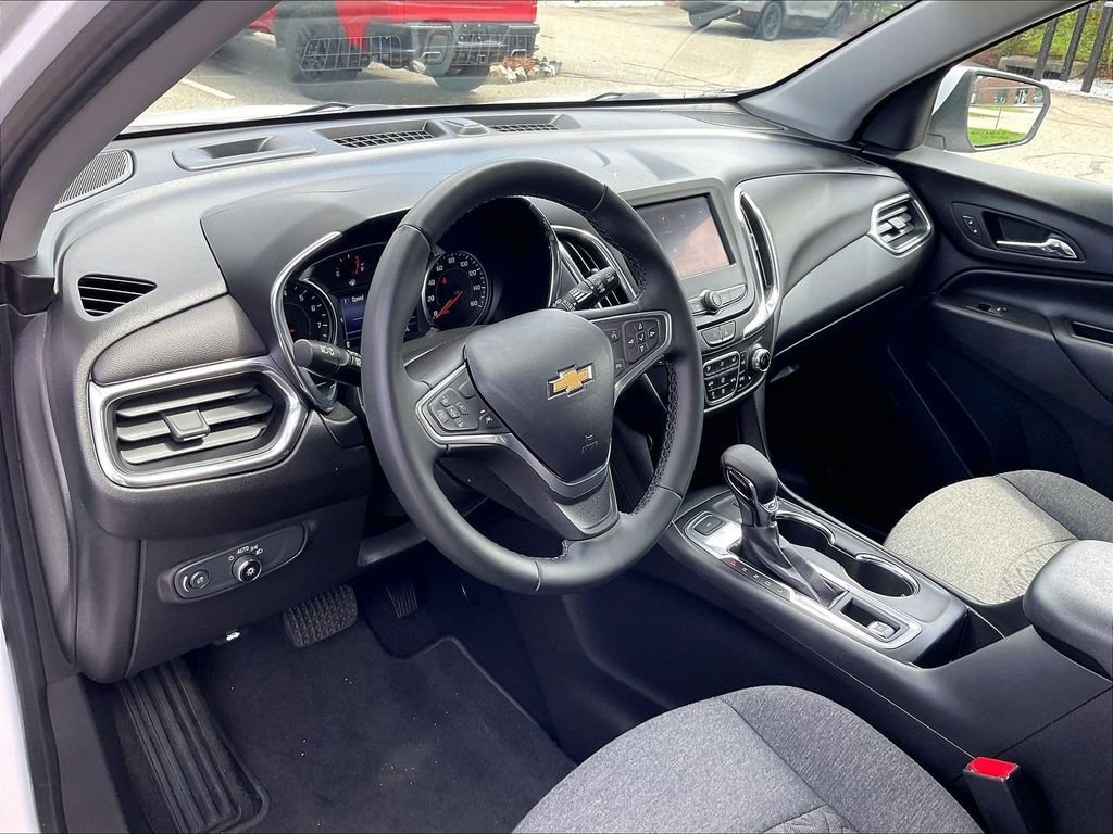 Used 2023 Chevrolet Equinox LT AWD/4WD image 8