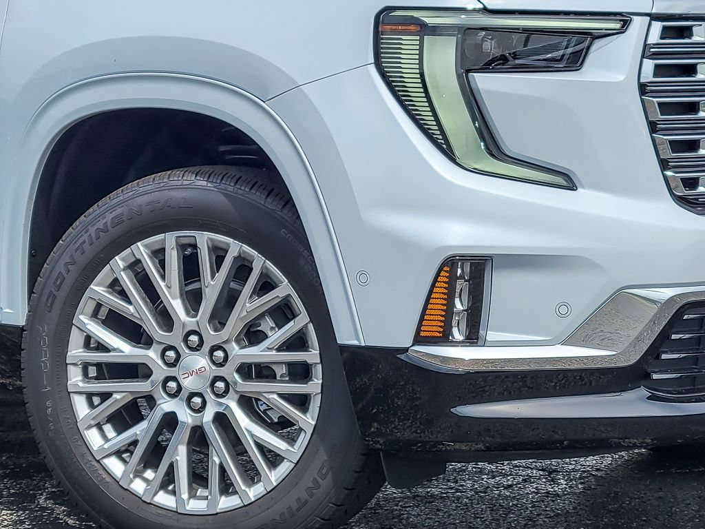 New 2026 GMC Acadia Denali w/ Super Cruise Package AWD/4WD image 3