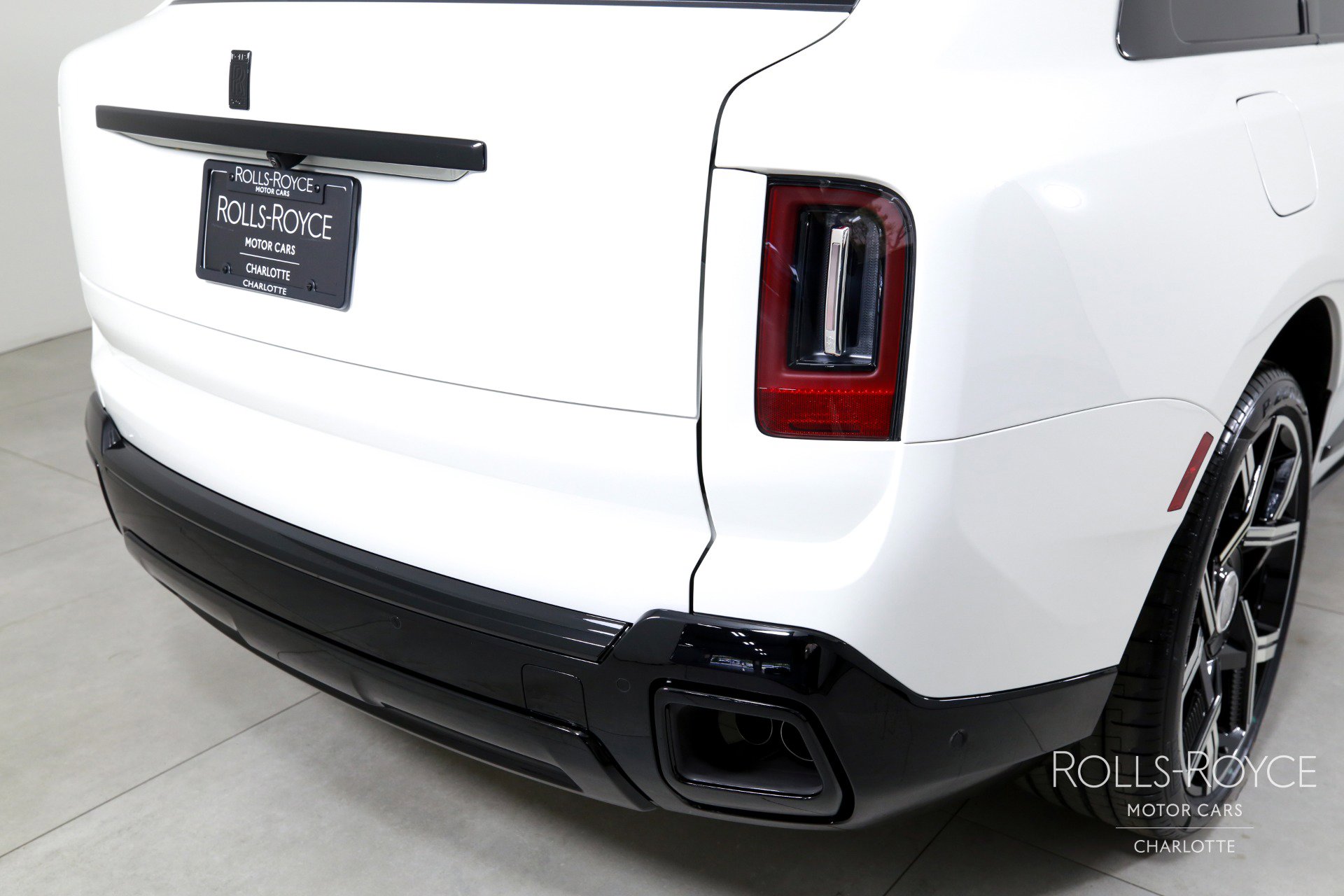 New 2026 Rolls-Royce Cullinan image 48