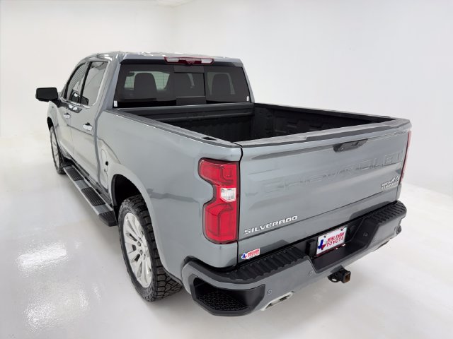 Used 2021 Chevrolet Silverado 1500 High Country w/ Technology Package AWD/4WD image 39