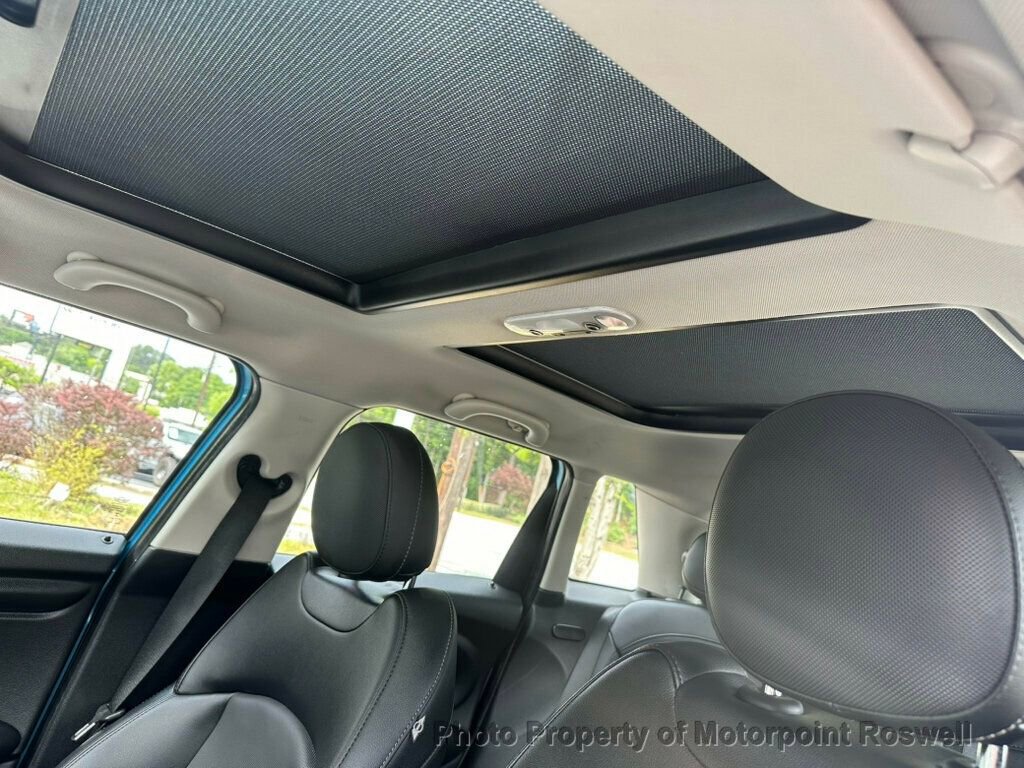 Used 2015 MINI Cooper 4-Door Hardtop FWD image 10