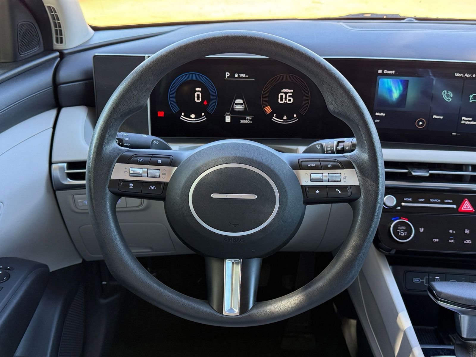 Used 2025 Hyundai Tucson SEL FWD image 30