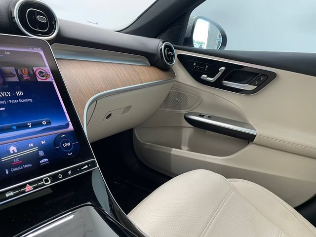 Used 2024 Mercedes-Benz C 300 Sedan image 39